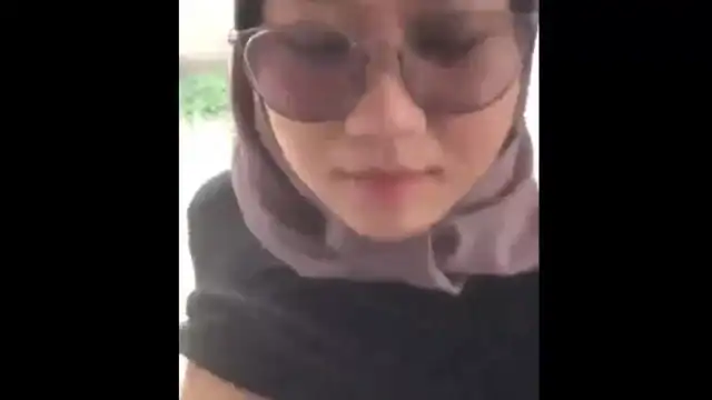 yandex iclik wiwik tante bulu lebat bikin geli